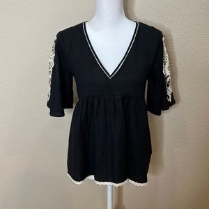 NWT Zara Black Linen & Lace Blouse